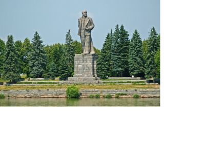 Памятник В.И.Ленину