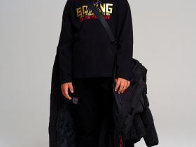 Пальто текстильное с полиуретановым покрытием для мальчиков