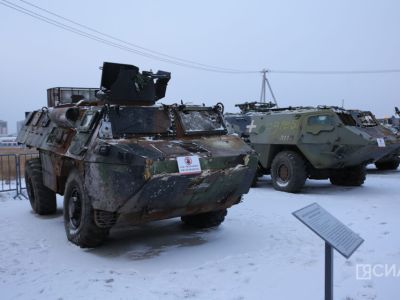 Трофейную технику и геройский танк «Алеша» выставили в Якутске