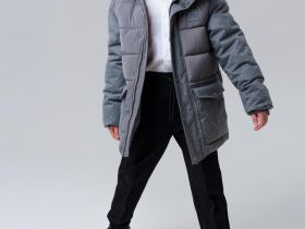 Куртка текстильная с полиуретановым покрытием для мальчиков