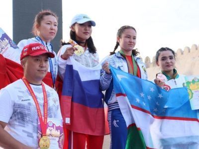 Якутянка Наталья Черноградская стала двухкратной чемпионкой мира по мас-рестлингу