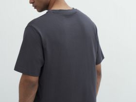 Футболка с текстовым принтом, Серый