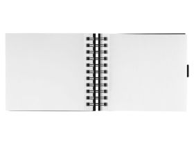 Скетчбук на спирали Гамма "Студия" 15х15 см 100 л 110 г, черный, твердая обложка, на резинке, бела
