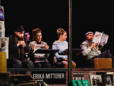 Билеты на Лист подарочной бумаги (Немецкий драматический театр) / Театр | Афиша | ИнфоТаймс