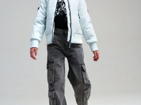 Куртка текстильная с полиуретановым покрытием для девочек