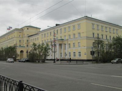 Административное здание города Мурманска и Мурманской области