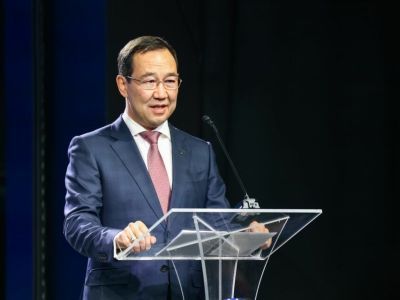 Глава Якутии поручил определить статус сети президентских школ