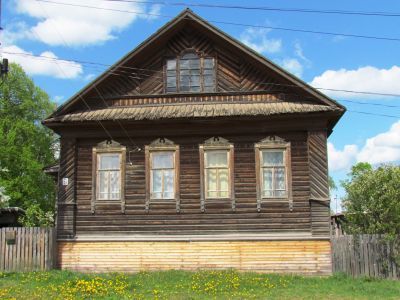 Дом жилой Лествич Е.И.