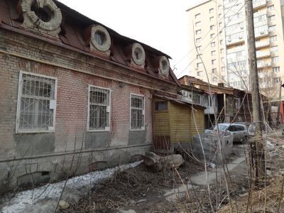 Мастерская зеркальная с фонтаном и сиренгарием