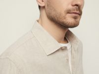 Рубашка из льна с длинным рукавом