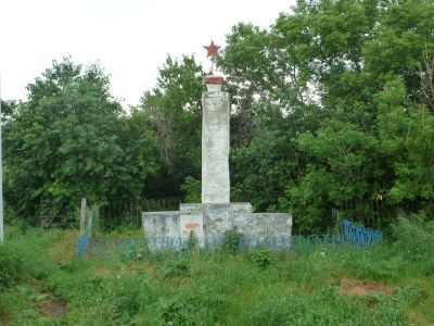 Братская могила борцов Гражданской войны