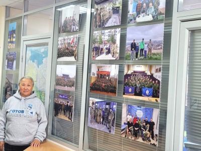 В Общественной палате Якутии открылась фотовыставка «Готов к Победам!»