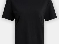 Футболка приталенного силуэта