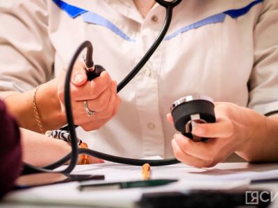 Жители Якутии старше 65 лет могут пройти бесплатную диспансеризацию