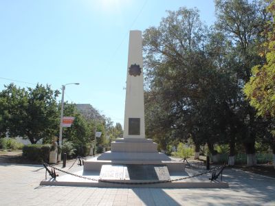 Памятный знак в честь воинов-освободителей