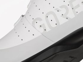 Велотуфли Fizik Tempo Artica GTX (белый / серый 42)