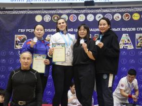 Определены новые чемпионы Якутии по мас-рестлингу