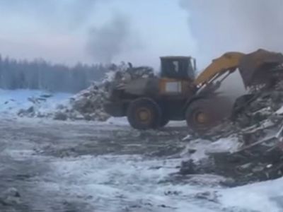 В Сунтарском районе Якутии начали расчистку мусорного полигона