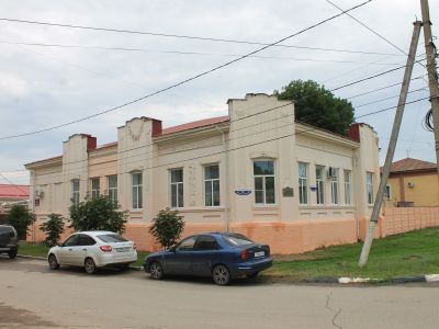 Здание больницы