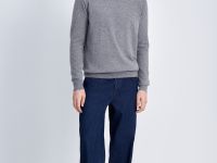 Джемпер прямого силуэта с округлым вырезом