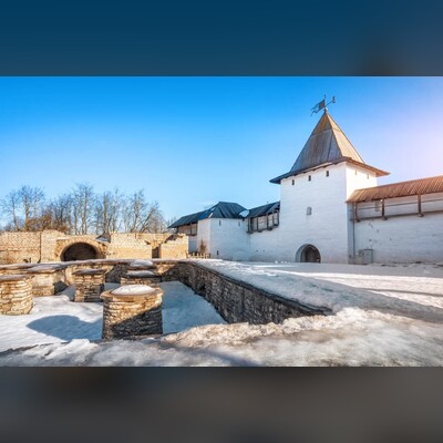 Крепости Псковских земель: Псков, Изборск и Печоры