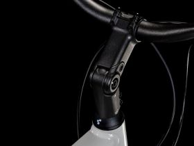 Дорожный велосипед Cube Touring One, год 2025, цвет Белый-Серый, ростовка 20