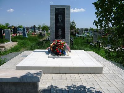 Могила Героя Советского Союза  Анатолия Михайловича Андреева (1922−1968 гг.)