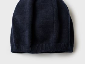 Берет трикотажный для девочек