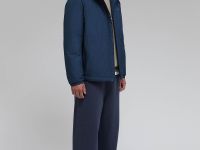 Утепленная куртка с капюшоном