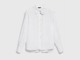 Блузка с декоративным цветком, Белый