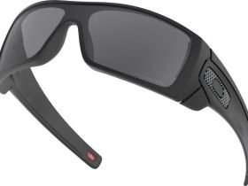 Очки солнцезащитные Oakley Batwolf Matte Black/Prizm Grey Polarized (комплект)