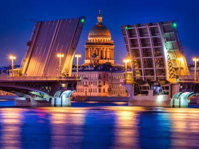 Развод мостов с катера: ночной Петербург без толпы (Причал «Набережная реки Фонтанки, 104»)