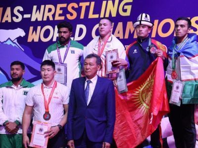 Реванш за друга. Якутянин Василий Захаров принёс золото чемпионата мира по мас-рестлингу