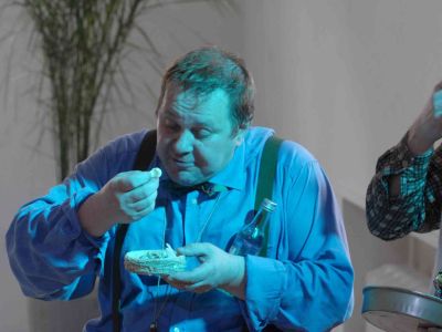 Как один мужик двух генералов прокормил