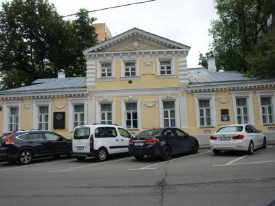 Дом, в котором жил Герцен Александр Иванович в 1843-1846 гг.