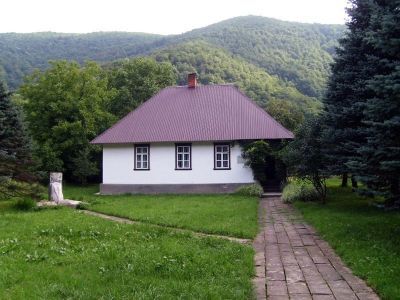 Дом, в котором жил крупнейший эстонский писатель-реалист Антон Таммсааре (Хансен)