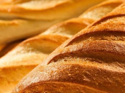 В батонах из трёх регионов нашли опасные вещества