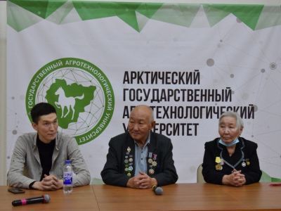 Отец Героя России Дмитрия Егорова рассказал студентам АГАТУ о героическом поступке своего сына