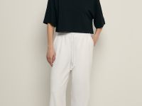 Укороченная футболка