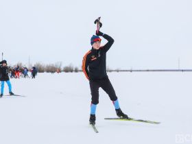 Никита Крюков и Александр Бессмертных провели мастер-класс по лыжным гонкам в Якутске