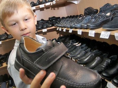Как выбрать обувь школьнику
