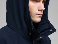 Утепленная парка с капюшоном