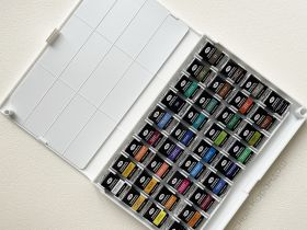 Набор акварели Гамма "Старый Мастер", 36 цв*2,6 мл. пластик. пенал