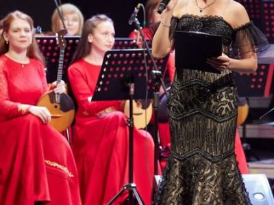 Друзья встречаются с друзьями