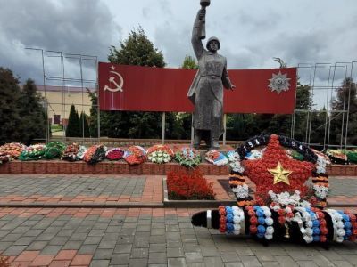 Братская могила бойцов 3-го Добровольческого красногвардейского отряда, погибших в период гражданской войны