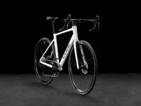 Шоссейный велосипед Cube Attain SLX, год 2025, цвет Белый, ростовка 19.5