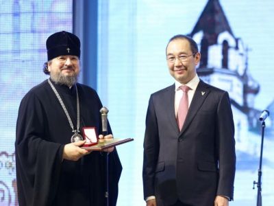 Айсен Николаев поздравил со 155-летием Якутскую епархию