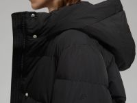 Пуховое пальто прямого силуэта