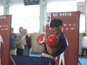 Намский улус приехал в качестве фаворита в гиревом спорте Игр Манчаары