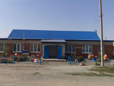 Клуб п. Новоказачий